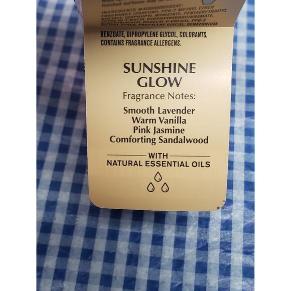 BBW Clear Gems Nightlight Adjustable Wallflowers Scent Control Plug In w. Refill - Picture 2 of 2